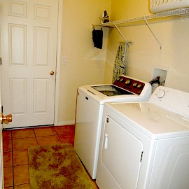 Florida Vacation Home Laundry